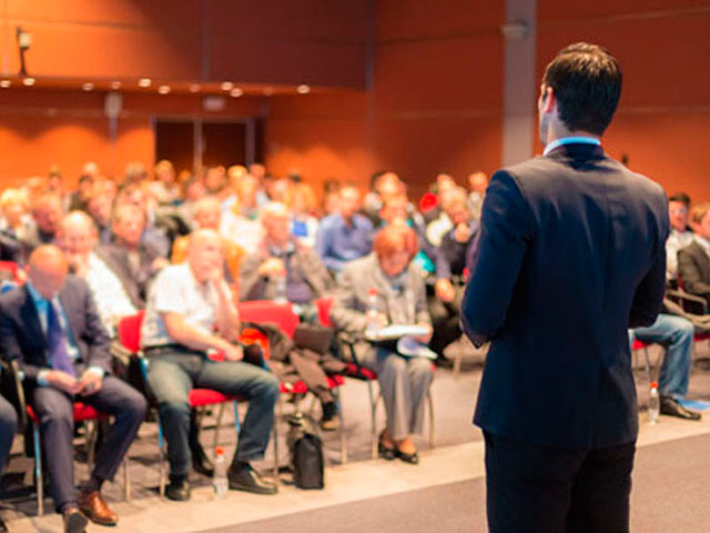 Exponenciális évkezdés